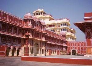 city-palace-ten-places-to-visit-in-jaipur-Vagabond-Holidays
